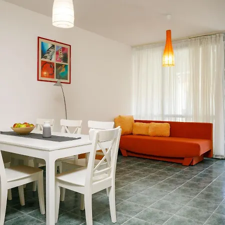Appartamento Pamela By Interhome