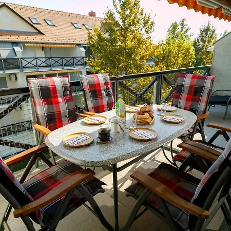 Appartamento Pamela By Interhome Balatonoszod