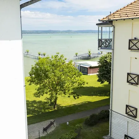 Pamela By Interhome Appartamento Balatonoszod